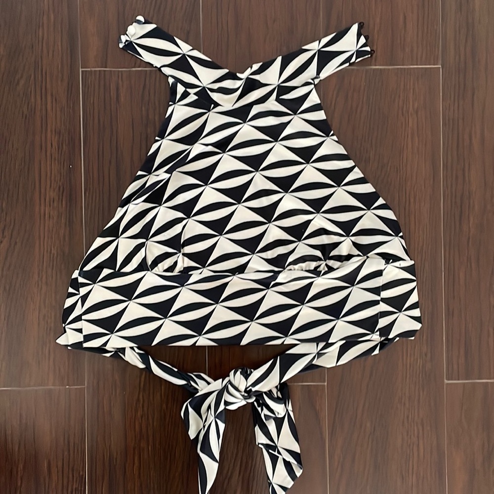 Dynamite fun black and beige geometric halter top with open back & tie up back